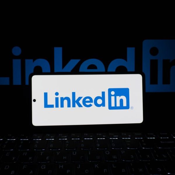 Stratégie LinkedIn pour entreprise : développez votre succès professionnel
